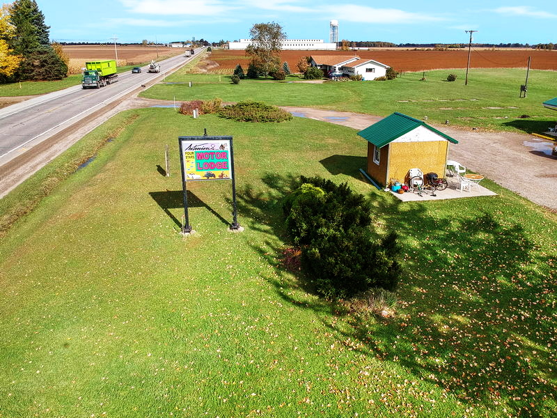 Marlette Inn (Antonious Motel) - Loopnet Photo
